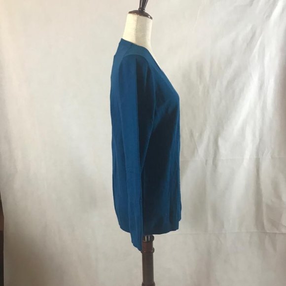 NWT Ann Taylor Dark Ocean Blue V-neck Button-up Cardigan Sweater Size L - Picture 3 of 5